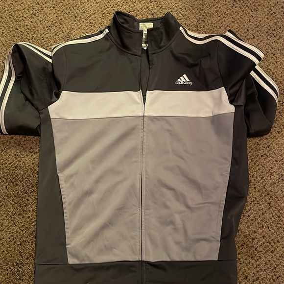 Adidas track suit - Picture 2 of 6